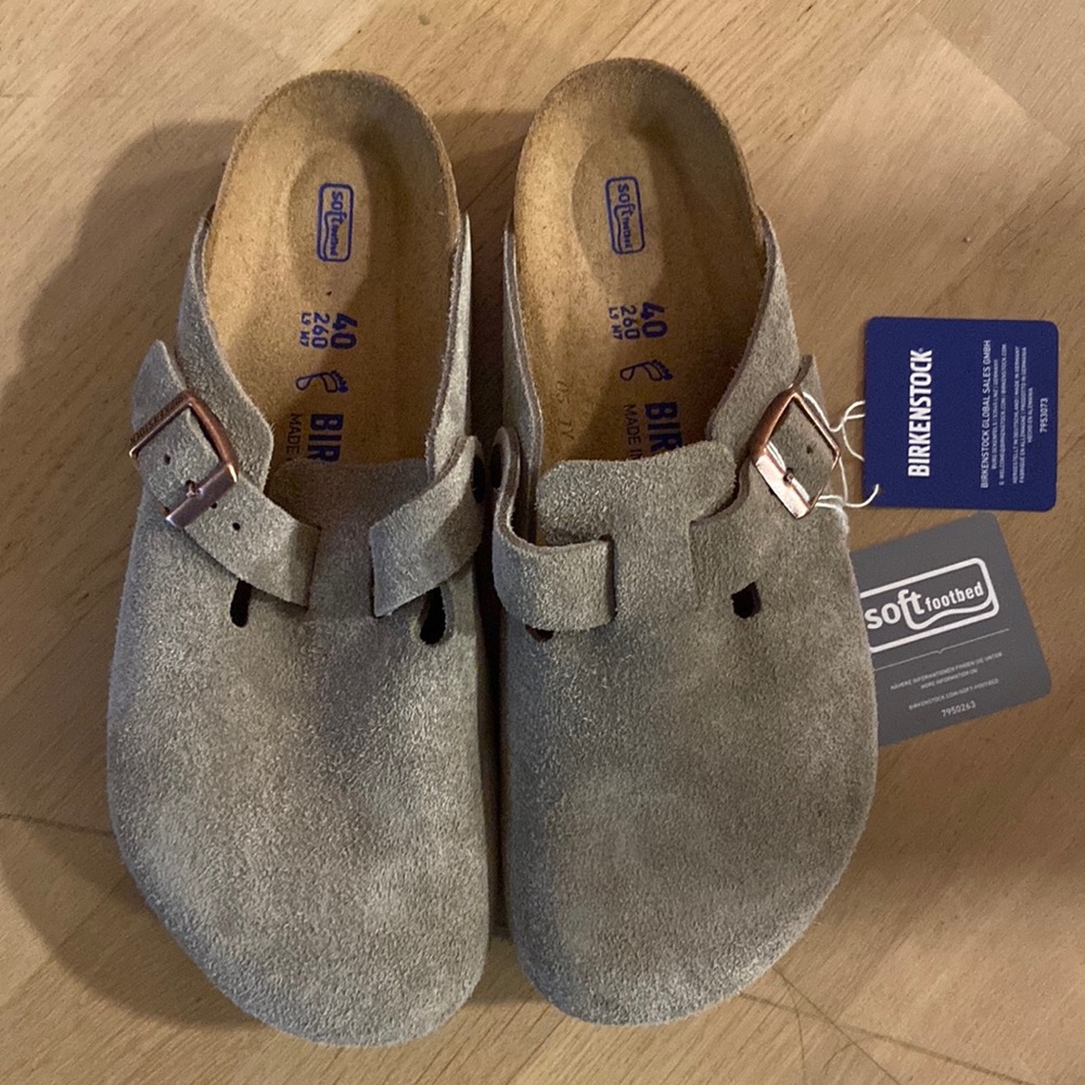 Taupe Birkenstock Boston Regular/Wide width size 40 (9-9.5)